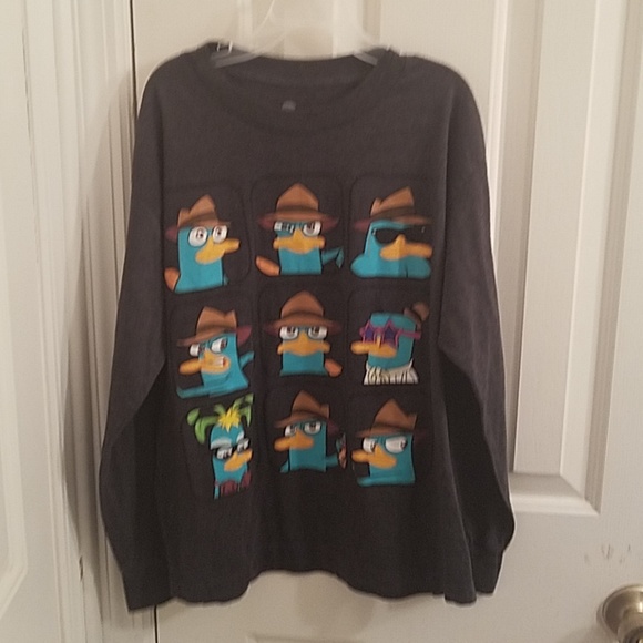 Disney Other - Phineas and Ferb shirt